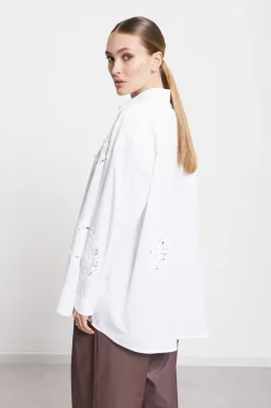 Baumwollbluse mit Häkelapplikation