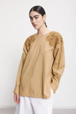 Baumwollshirt mit Häkelapplikation