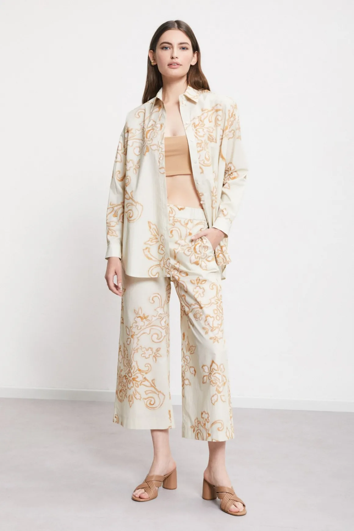 Bedruckte Popelinehose im Culotte-Stil
