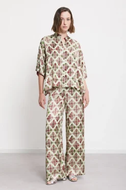 Bluse aus bedruckter Viskose