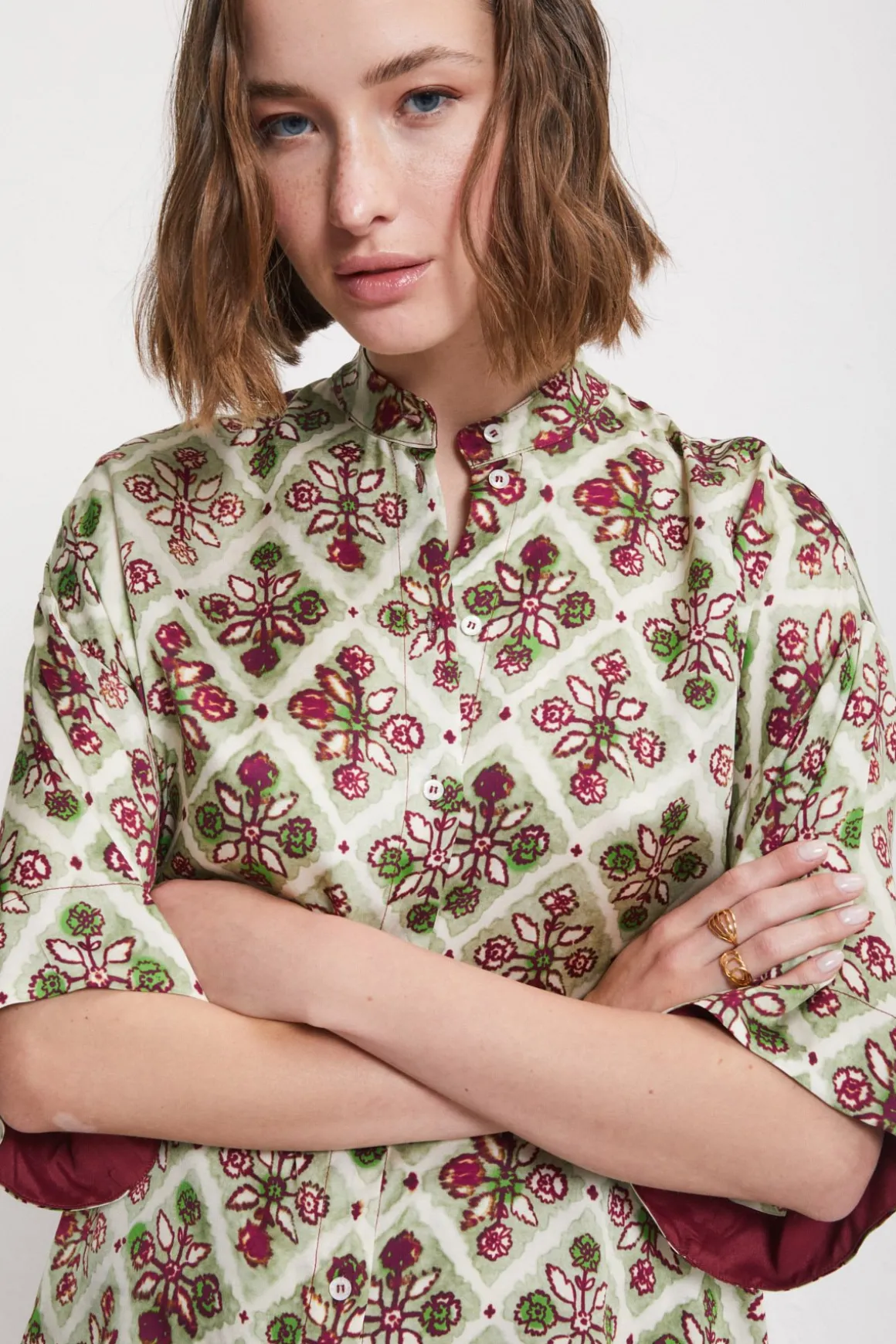 Bluse aus bedruckter Viskose