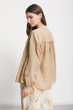 Bluse aus Ramie-Stoff