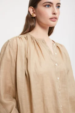 Bluse aus Ramie-Stoff