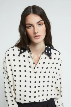 Bluse aus Viskosekrepp