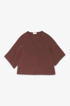 Fließend fallendes Shirt mit V-Ausschnitt