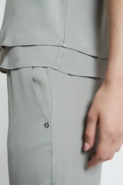 Hose aus Seidenmischgewebe