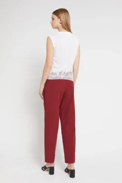 Hose mit hoher Taille