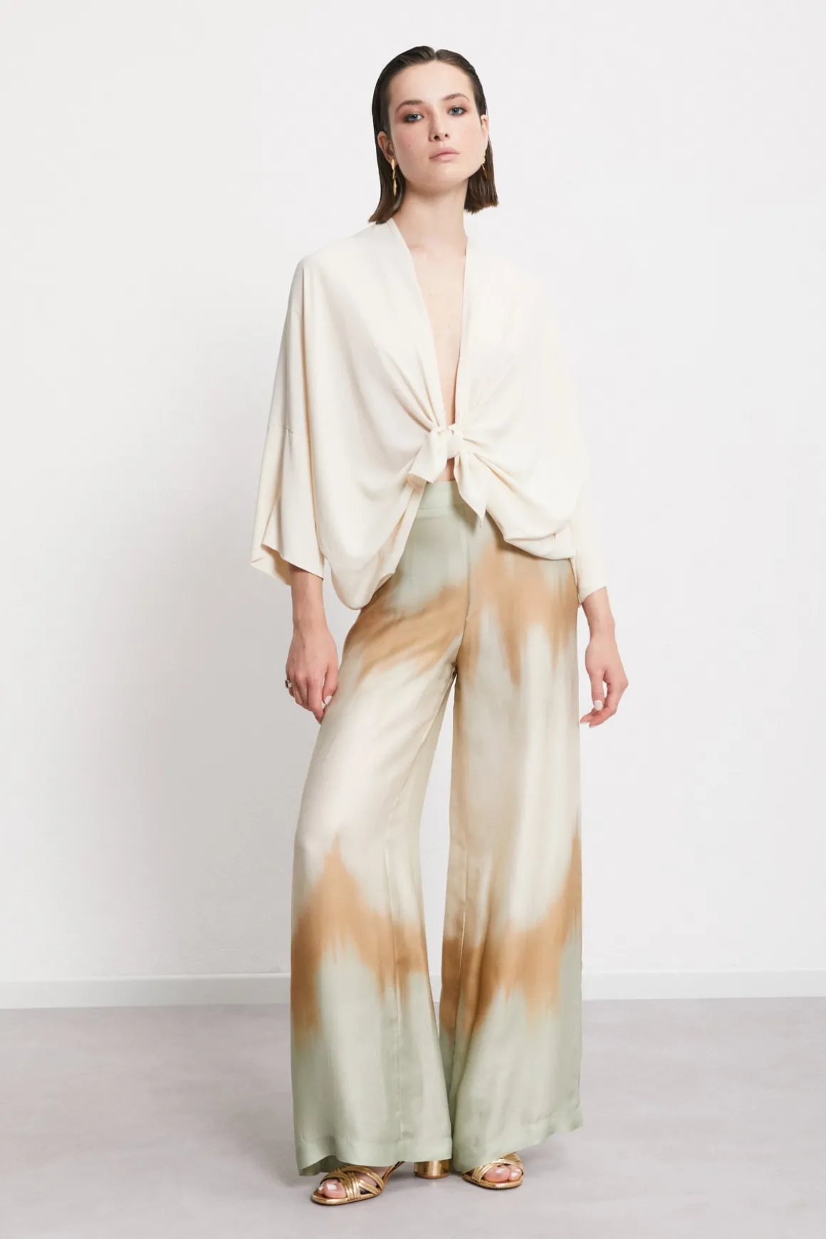 Jacke im Kimono-Stil aus Seidenmischgewebe
