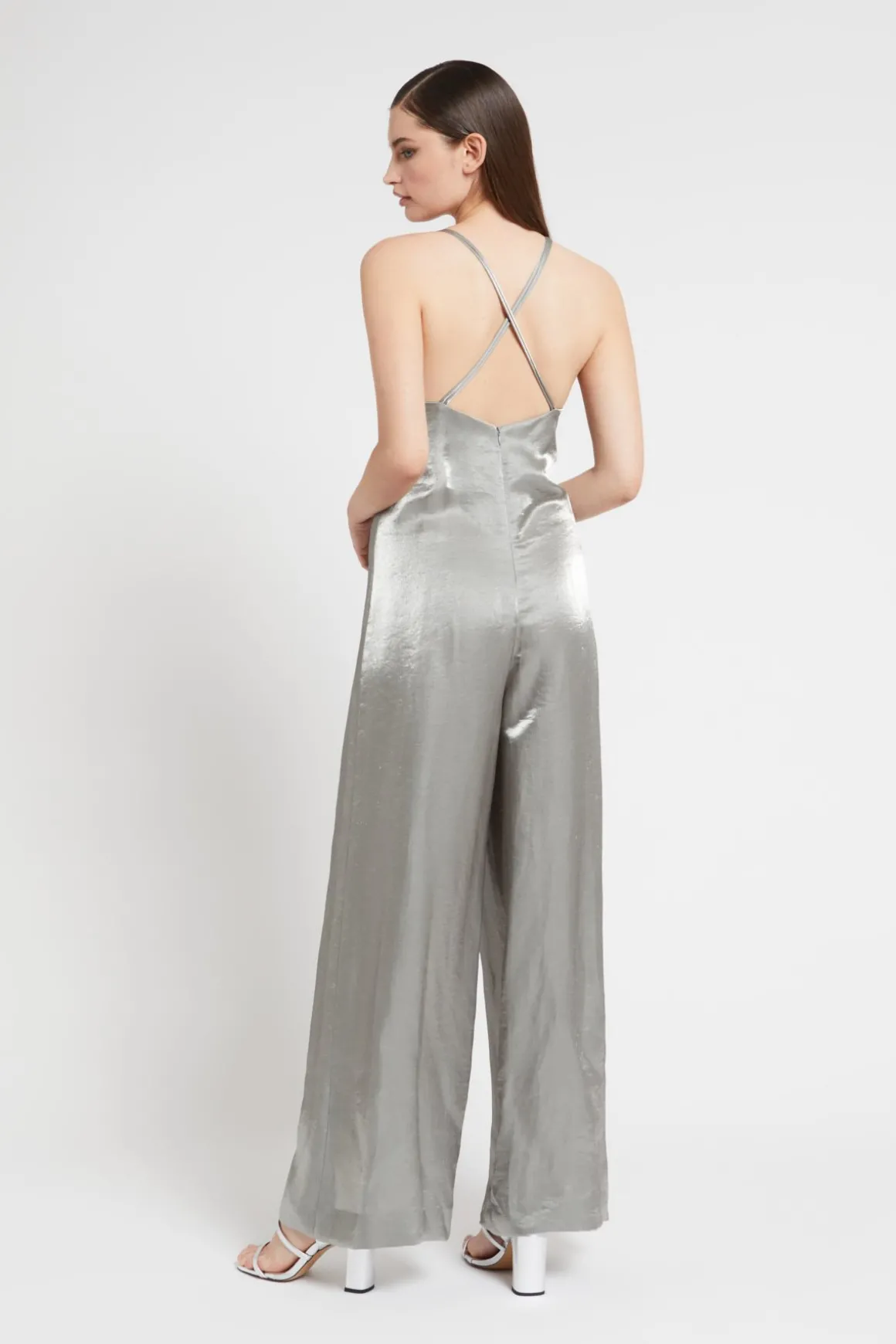 Jumpsuit aus Viskose und Leinen