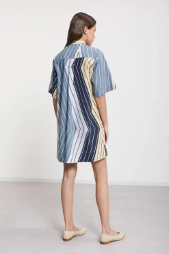 Kurzes Baumwollkleid