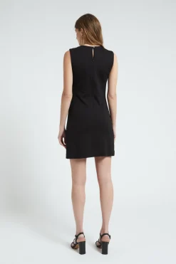 Kurzes Viskosekleid
