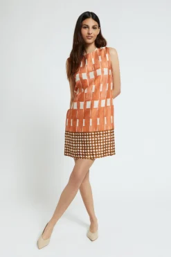 Kurzes Viskosekleid