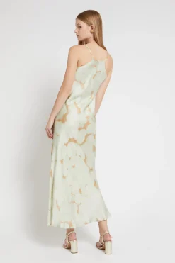 Langes Kleid aus bedruckter Viskose