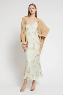 Langes Kleid aus bedruckter Viskose