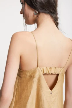 Langes Kleid aus satiniertem Leinen