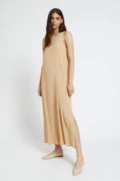 Langes Kleid aus Seidenmischgewebe