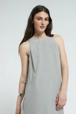 Langes Kleid aus Seidenmischgewebe