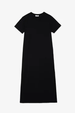 Langes Kleid mit Schlitz