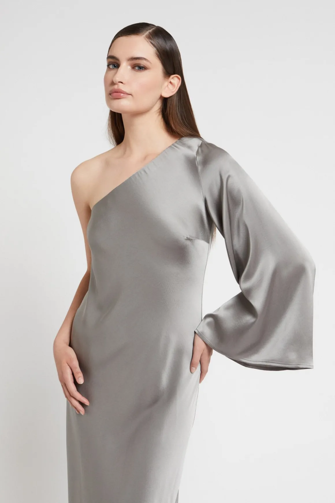 Langes One-Shoulder-Kleid aus Viskose