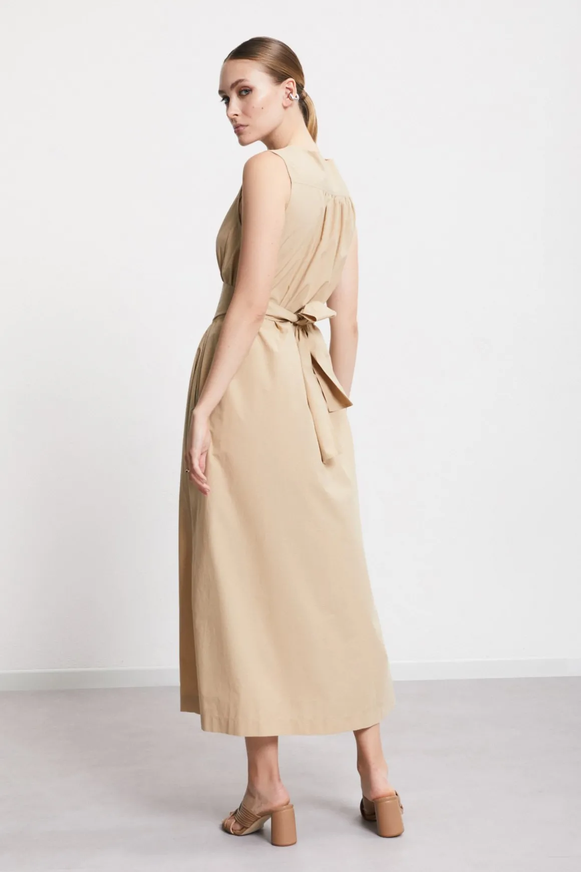Langes Popelinekleid