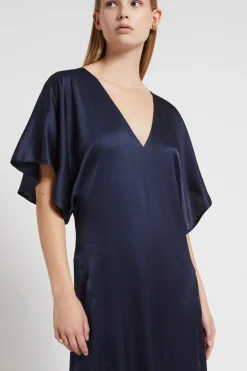 Langes Viskosekleid