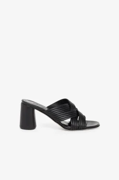 Ledersandalen mit hohem Absatz