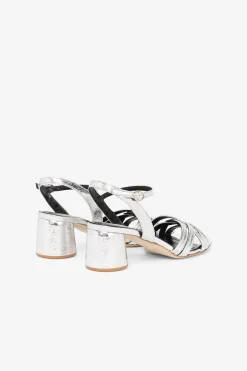 Ledersandalette mit mittelhohem Absatz
