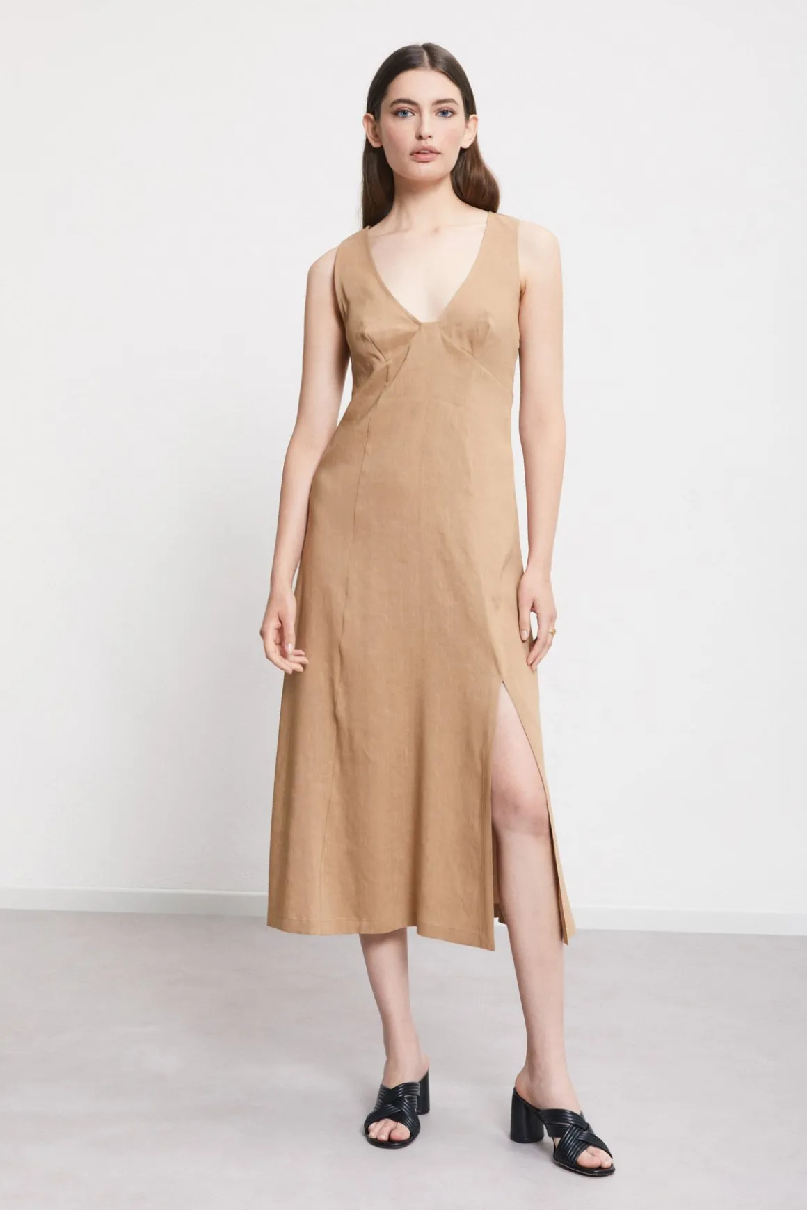 Midikleid aus Leinen