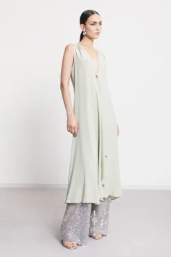 Mittellanges Kleid mit überlapptem Halsausschnitt