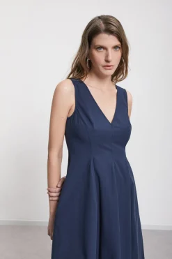 Mittellanges Popelinekleid