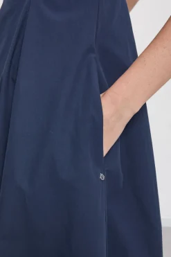 Mittellanges Popelinekleid
