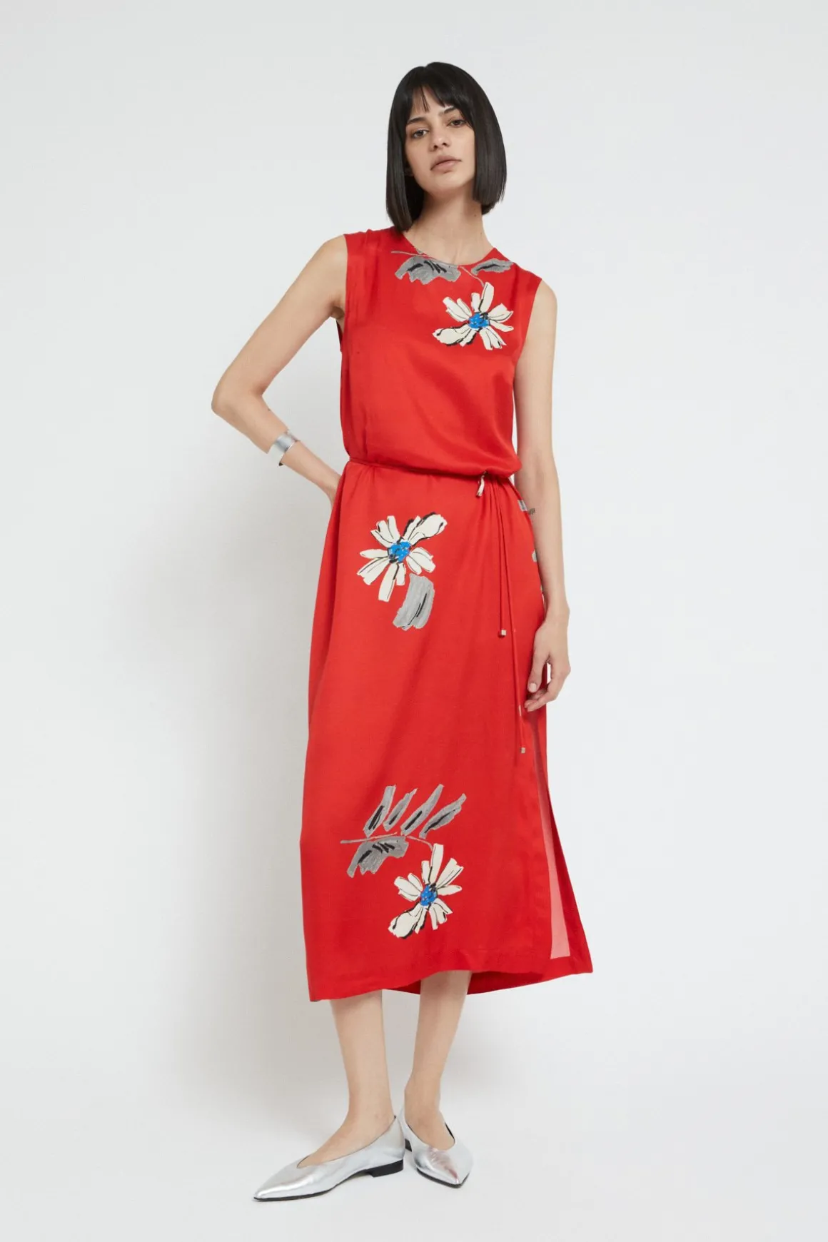 Mittellanges Viskosekleid
