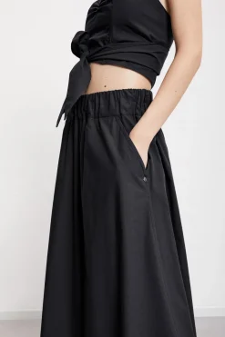 Popelinehose im Culotte-Stil