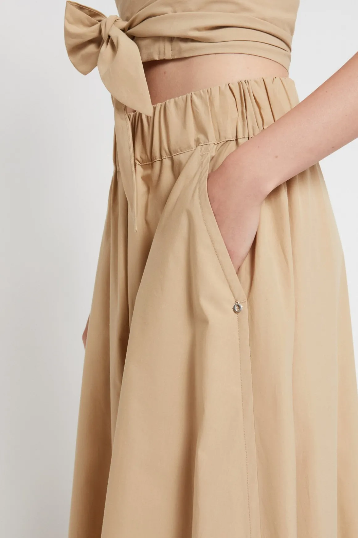 Popelinehose im Culotte-Stil
