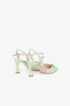 Spitze Dekolleté-Slingbacks aus Leder
