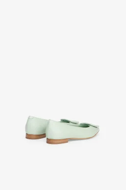 Spitze Lederballerinas