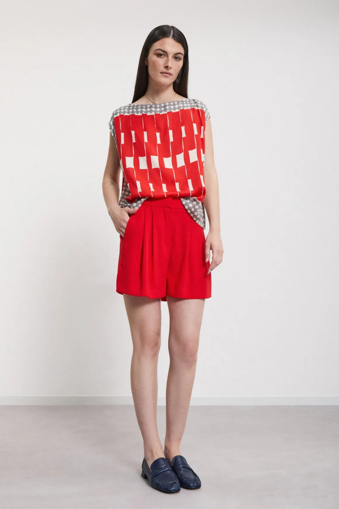 Unifarbene Shorts
