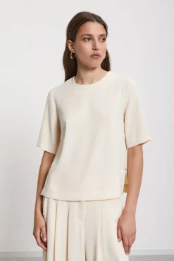 Unifarbenes Shirt