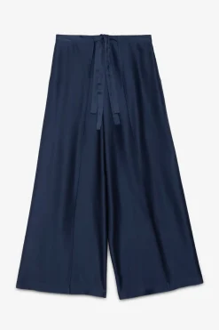Viskosehose im Pareo-Stil