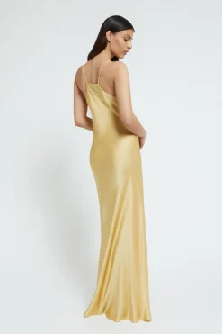 Viskosekleid im Unterkleidstil